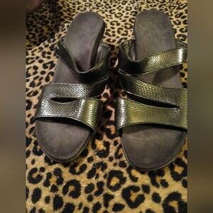 Mephisto Slip On Sandals Size 8